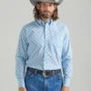 Wrangler 'George Strait' Men's Relaxed Fit Print Button Down - Blue