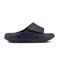 'OOFOS' Unisex OOahh Sport Flex Sandal - Black Matte