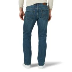 'Lee' Men's Extreme Motion Regular Fit Straight Leg - Cromwell -Outdoor Clothing Sale 2016052 BB01 SWBB PRD 1024x1024@2x