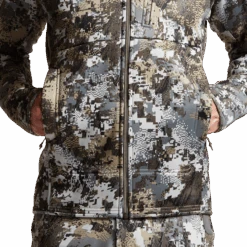 'Sitka' Men's Traverse Hoody - Whitetail : Elevated II 17 'Sitka' Men's Traverse Hoody - Whitetail : Elevated II -Outdoor Clothing Sale IMG SITKA WT 2022 600026 EV Traverse Hoody Optifade Elevated II 592p Studio 00176 1024x1024@2x