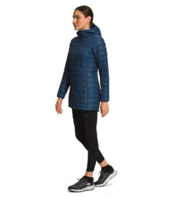 'The North Face' Women's ThermoBall™ Eco Parka - Shady Blue -Outdoor Clothing Sale NF0A5GLB HDC model34 1024x1024@2x