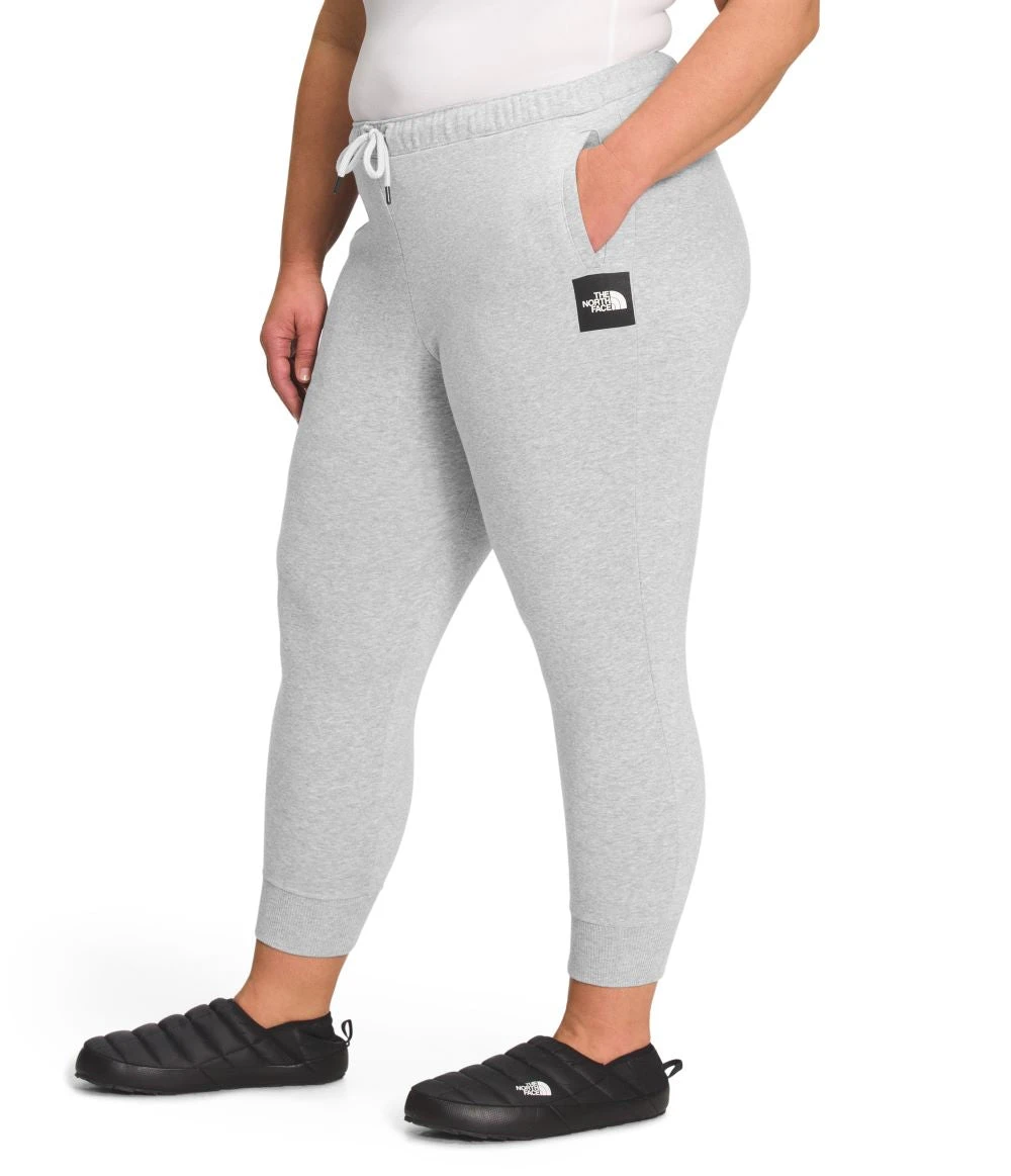 'The North Face' Women's Box NSE Joggers - TNF Light Grey Heather (Ext. Sizes) 2 'The North Face' Women's Box NSE Joggers - TNF Light Grey Heather (Ext. Sizes) - Image 2