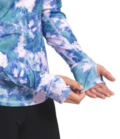 'The North Face' Women's Printed Winter Warm Essential 1/4 Zip - Lavender Fog 6 'The North Face' Women's Printed Winter Warm Essential 1/4 Zip - Lavender Fog -Outdoor Clothing Sale NF0A7WVA 94K modelalt5 1024x1024@2x