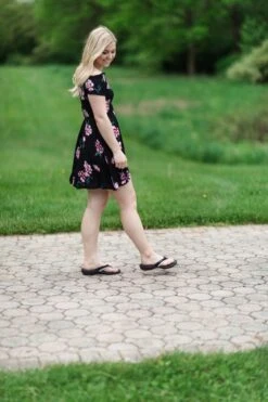 'Powerstep' Women's ArchWear™ Sandal - Black 15 'Powerstep' Women's ArchWear™ Sandal - Black -Outdoor Clothing Sale black womens sandal walk 1024x1024@2x