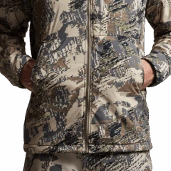 'Sitka' Men's Ambient Jacket - Big Game : Optifade Open Country 8 'Sitka' Men's Ambient Jacket - Big Game : Optifade Open Country -Outdoor Clothing Sale img SITKA BG 2022 600043 OB Ambient Jacket Optifade Open Country Studio 00767 1024x1024@2x